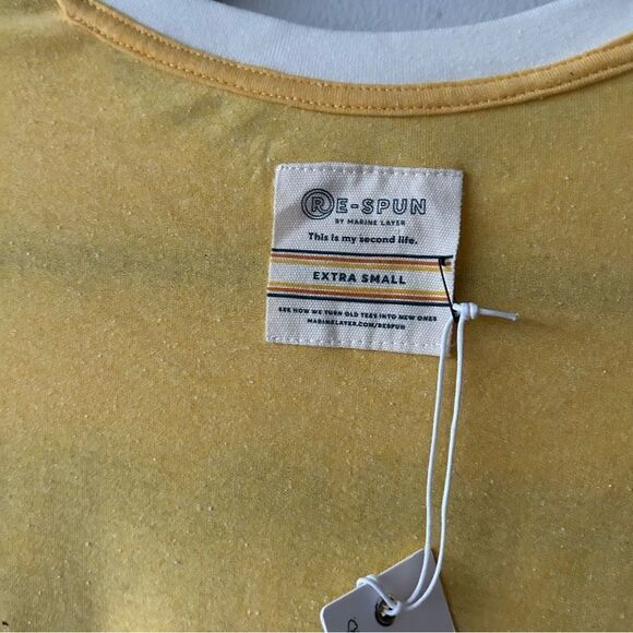 Marine Layer Re-Spun sport Tee Daffodils crop yellow - Picture 8 of 9